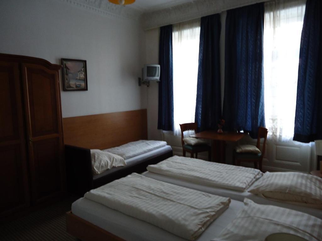 Hotel Garni Nord Amburgo Esterno foto