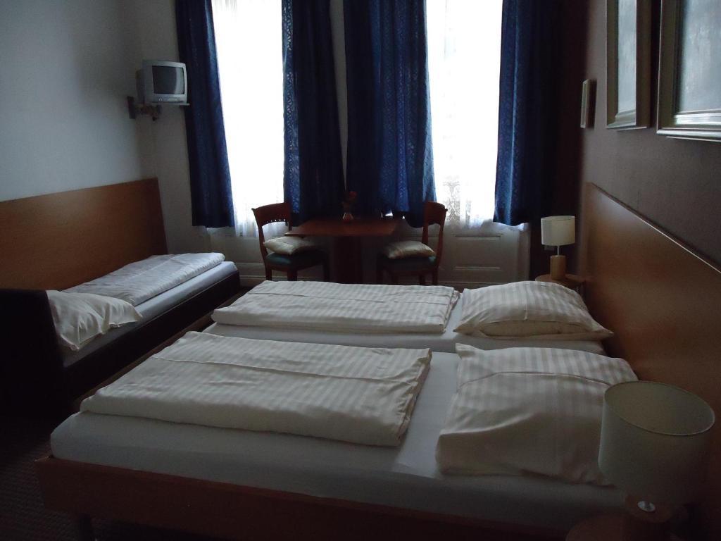 Hotel Garni Nord Amburgo Camera foto