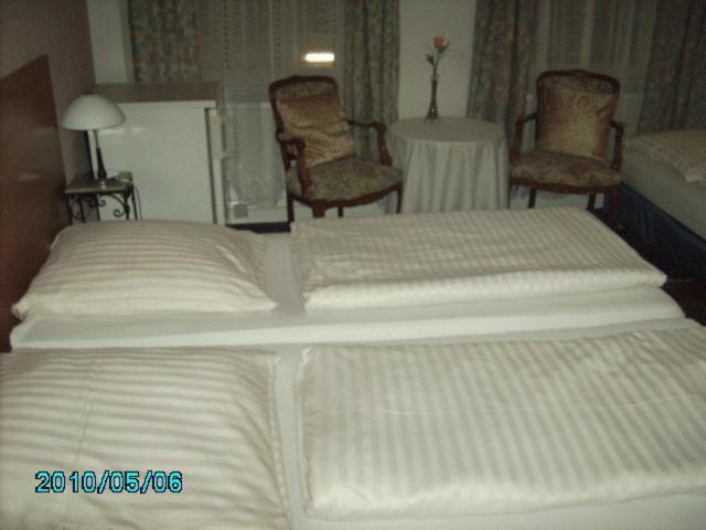 Hotel Garni Nord Amburgo Esterno foto